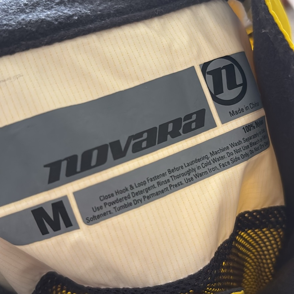 Novara Cycling Jacket - Picture 3 of 4